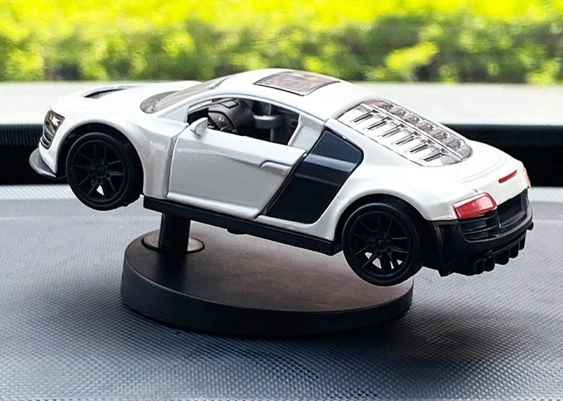 R8 Rotating Dashboard Ornaments